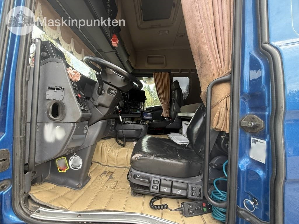 Φορτηγό σασί Scania R 580: φωτογραφία 9