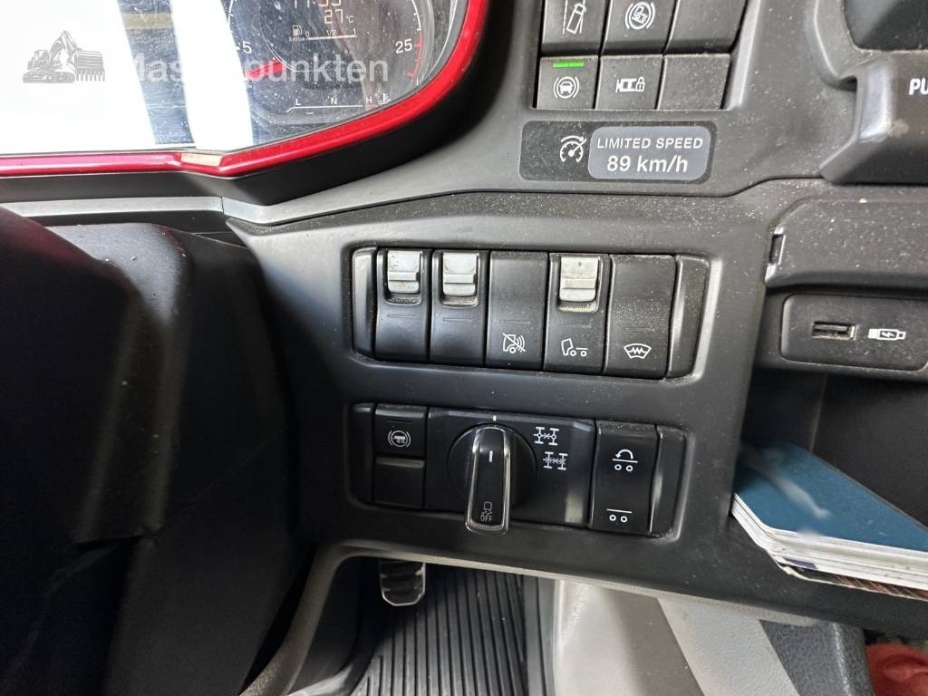 Φορτηγό ξυλείας Scania R 650: φωτογραφία 18 Φορτηγό ξυλείας Scania R 650: φωτογραφία 18