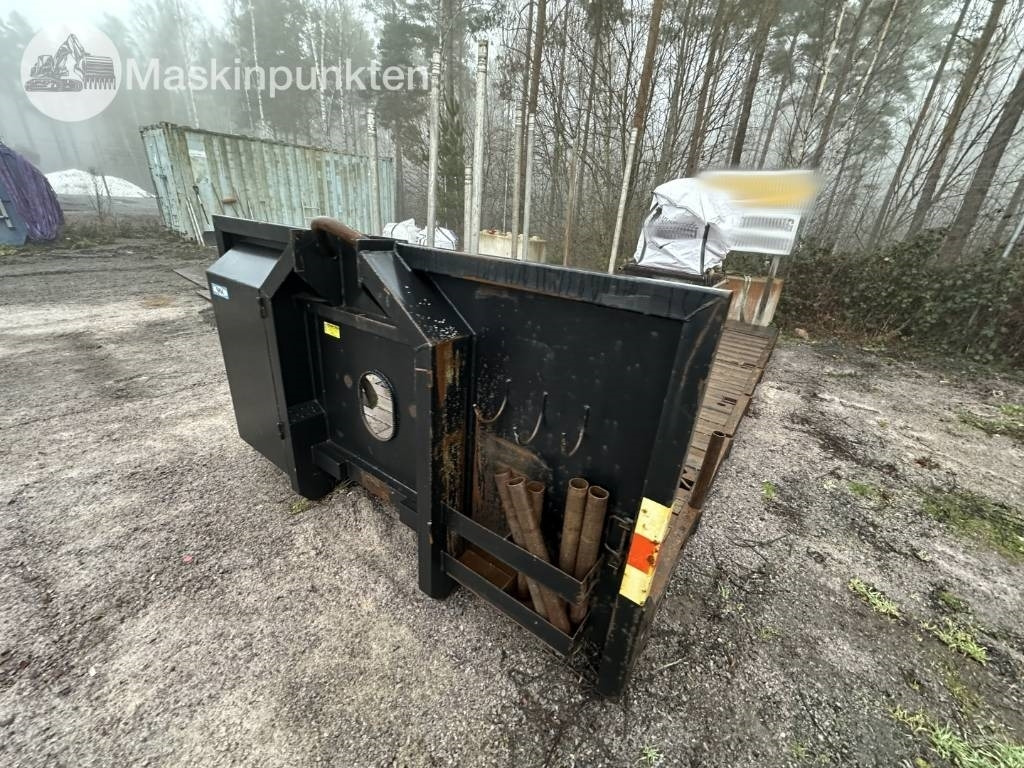 Sisu Maskinflak - Κοντέινερ τύπου γάντζου: φωτογραφία 2 Sisu Maskinflak - Κοντέινερ τύπου γάντζου: φωτογραφία 2