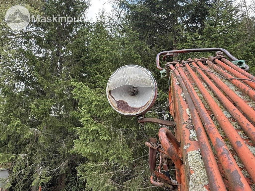 Ρυμούλκα για τρακτέρ Traktorvagn med kran Okänt: φωτογραφία 27 Ρυμούλκα για τρακτέρ Traktorvagn med kran Okänt: φωτογραφία 27