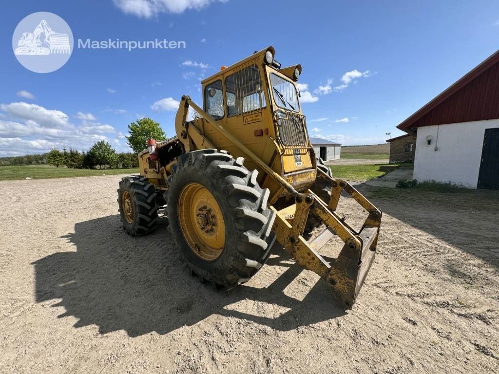 Volvo BM 840 - Ελαστιχοφόρος φορτωτής: φωτογραφία 5 Volvo BM 840 - Ελαστιχοφόρος φορτωτής: φωτογραφία 5