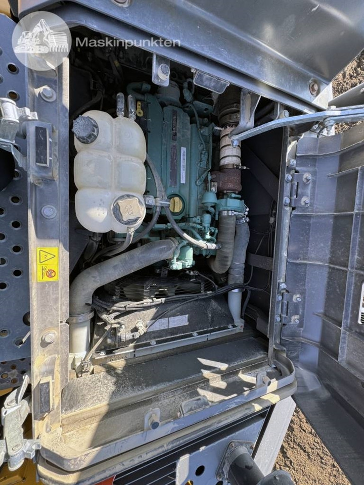 Ερπυστριοφόρος εκσκαφέας Volvo EC 140 EL: φωτογραφία 38