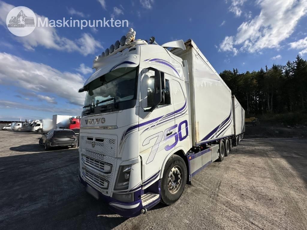 Volvo FH 16 750 - Φορτηγό ξυλείας: φωτογραφία 2 Volvo FH 16 750 - Φορτηγό ξυλείας: φωτογραφία 2