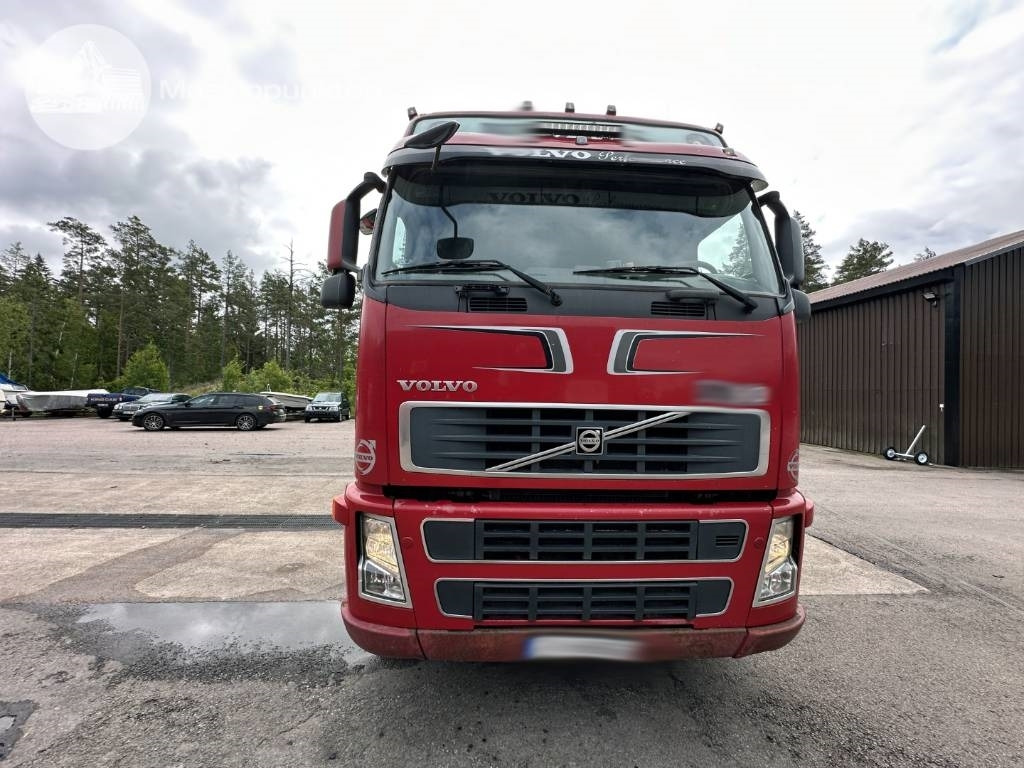 Volvo FH 480 - Φορτηγό ξυλείας: φωτογραφία 3 Volvo FH 480 - Φορτηγό ξυλείας: φωτογραφία 3