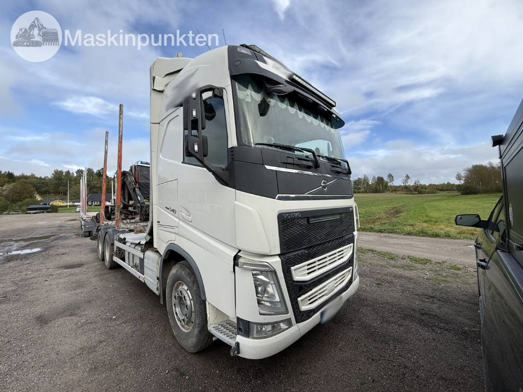 Volvo FH 540 - Φορτηγό ξυλείας: φωτογραφία 2 Volvo FH 540 - Φορτηγό ξυλείας: φωτογραφία 2
