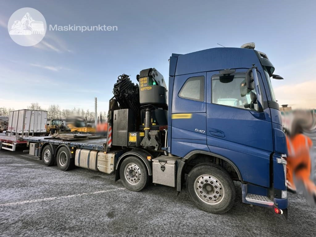 Volvo FH 540 - Φορτηγό με γερανό: φωτογραφία 2 Volvo FH 540 - Φορτηγό με γερανό: φωτογραφία 2