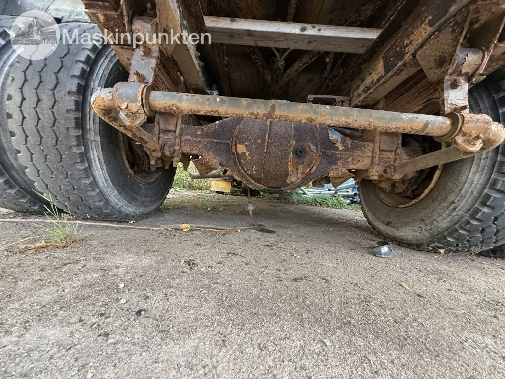 Volvo FL 611 - Φορτηγό ανατρεπόμενο: φωτογραφία 5 Volvo FL 611 - Φορτηγό ανατρεπόμενο: φωτογραφία 5