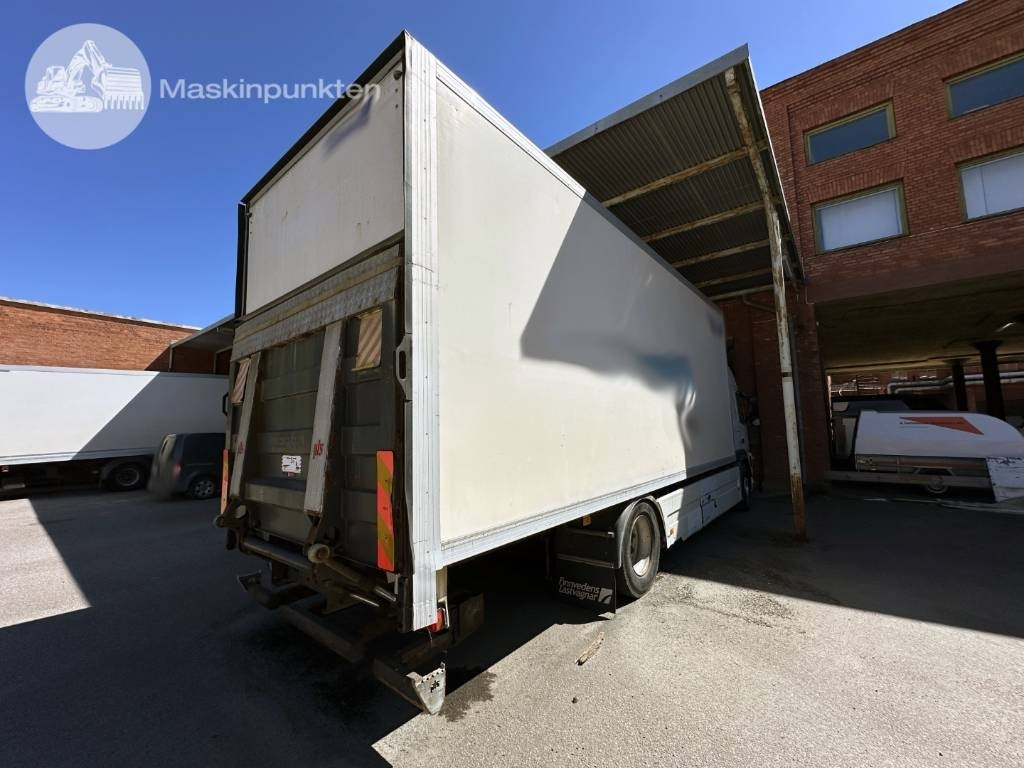 Volvo FM 300 - Φορτηγό κόφα: φωτογραφία 5 Volvo FM 300 - Φορτηγό κόφα: φωτογραφία 5