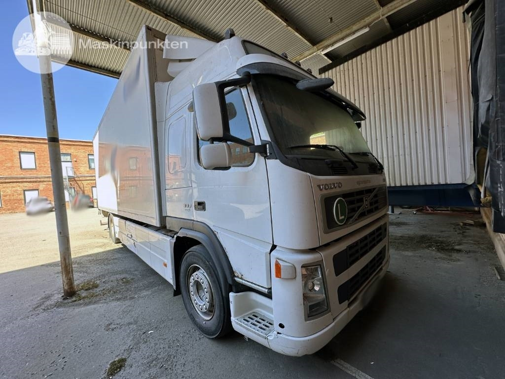Volvo FM 300 - Φορτηγό κόφα: φωτογραφία 1 Volvo FM 300 - Φορτηγό κόφα: φωτογραφία 1