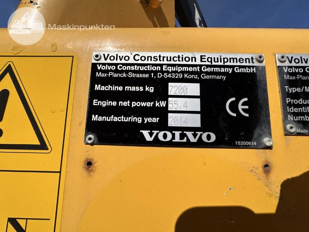 Ελαστιχοφόρος φορτωτής Volvo L 35 G: φωτογραφία 10