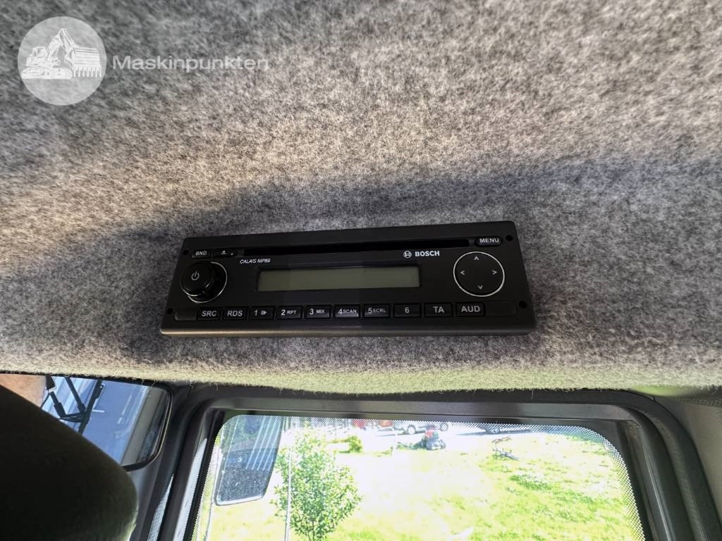 Ελαστιχοφόρος φορτωτής Volvo L 35 G: φωτογραφία 36