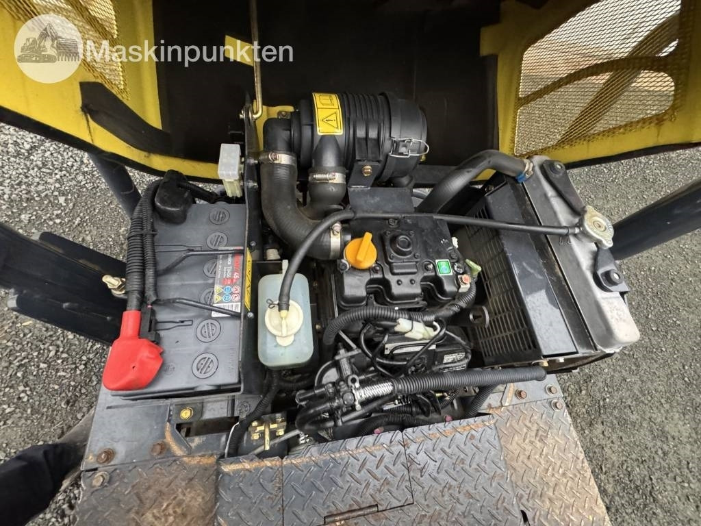Μίνι ανατρεπόμενο Yanmar C 12 R A: φωτογραφία 26