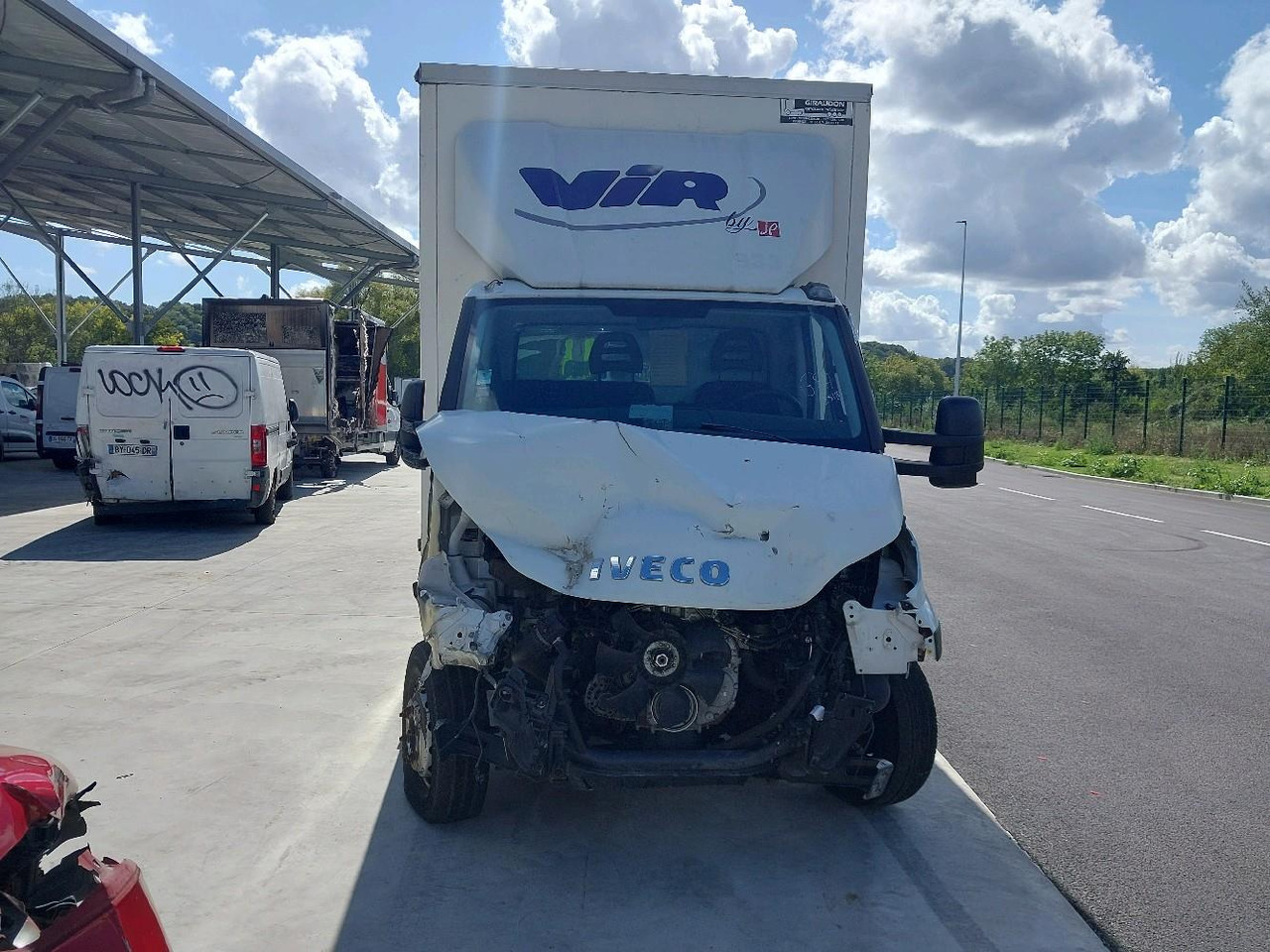 IVECO PORTEUR 65C14N - Επαγγελματικό αυτοκίνητο κόφα: φωτογραφία 2 IVECO PORTEUR 65C14N - Επαγγελματικό αυτοκίνητο κόφα: φωτογραφία 2