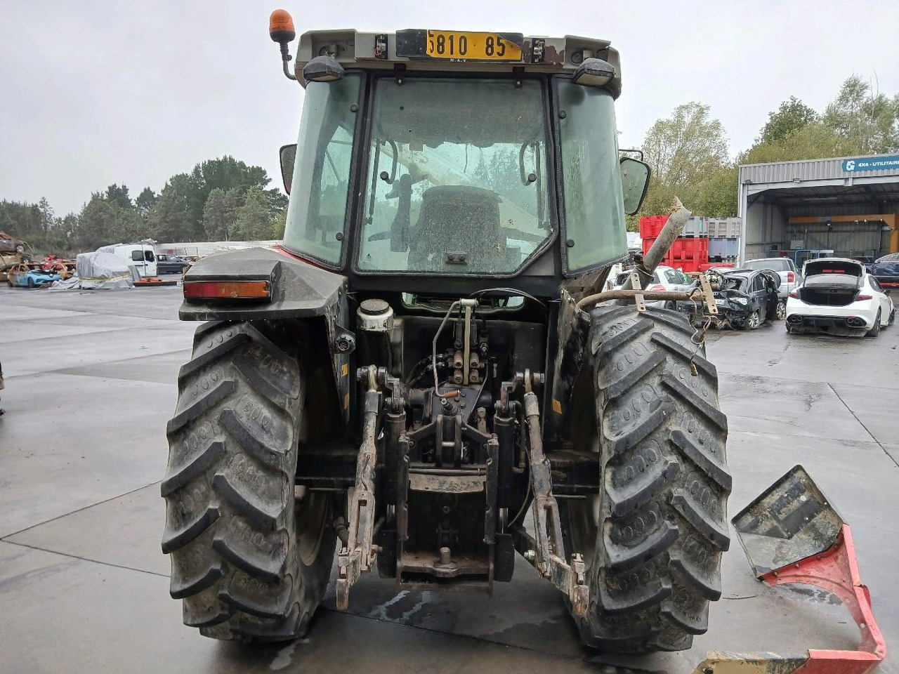 MASSEY FERGUSON 6245 - Τρακτέρ: φωτογραφία 5 MASSEY FERGUSON 6245 - Τρακτέρ: φωτογραφία 5