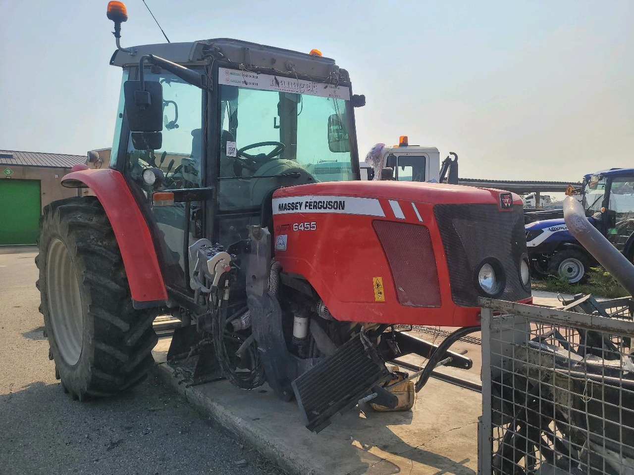 MASSEY FERGUSON 6455 - Τρακτέρ: φωτογραφία 1 MASSEY FERGUSON 6455 - Τρακτέρ: φωτογραφία 1