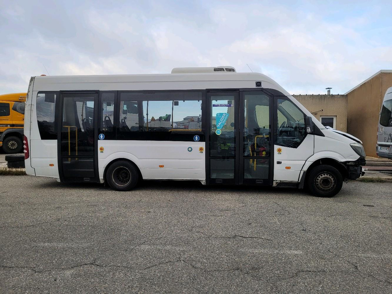 MERCEDES SPRINTER II CHASSIS 5.0T 516 C - Μικρό λεωφορείο, Επιβατικό βαν: φωτογραφία 3 MERCEDES SPRINTER II CHASSIS 5.0T 516 C - Μικρό λεωφορείο, Επιβατικό βαν: φωτογραφία 3