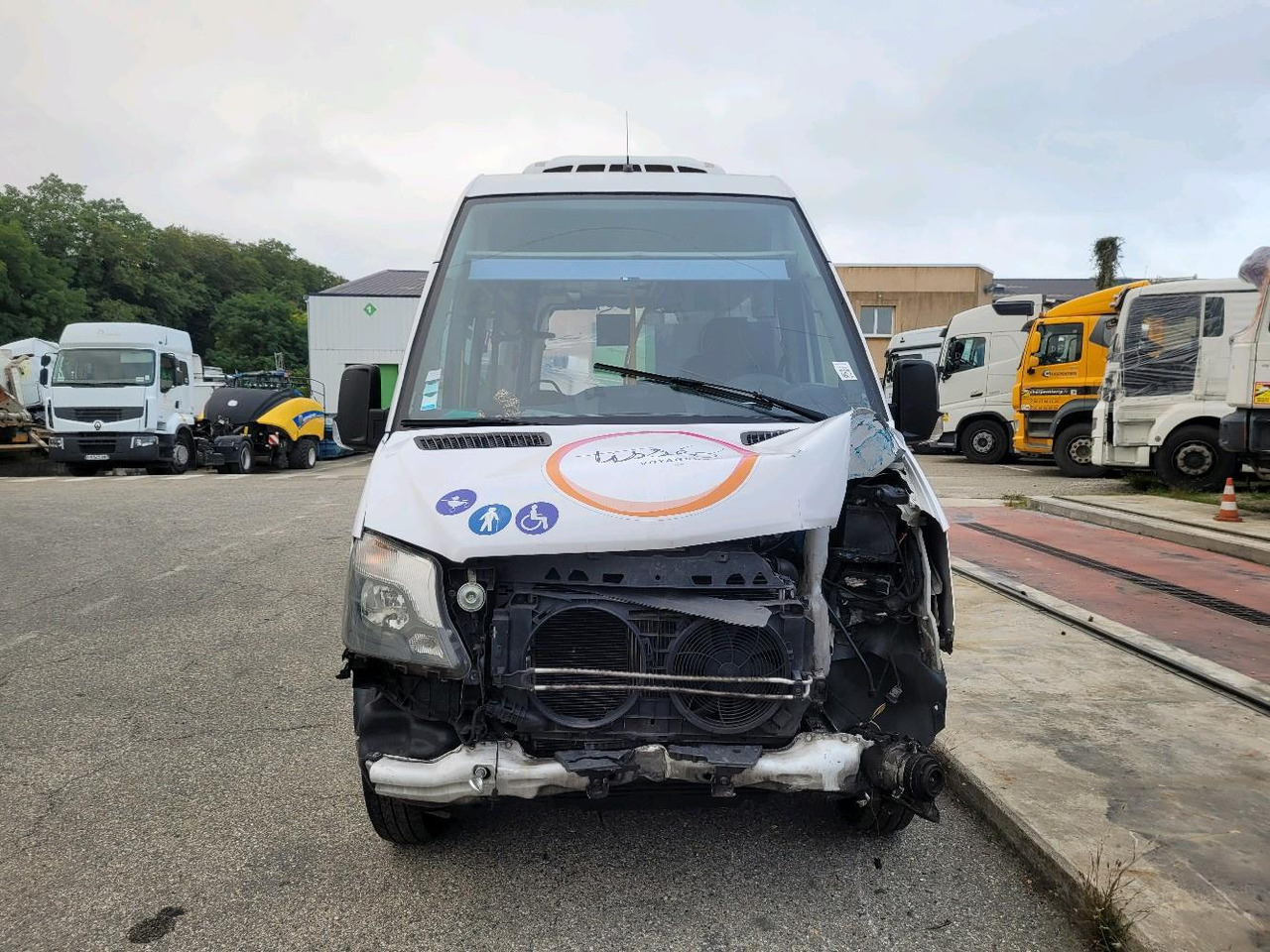 MERCEDES SPRINTER II CHASSIS 5.0T 516 C - Μικρό λεωφορείο, Επιβατικό βαν: φωτογραφία 2 MERCEDES SPRINTER II CHASSIS 5.0T 516 C - Μικρό λεωφορείο, Επιβατικό βαν: φωτογραφία 2