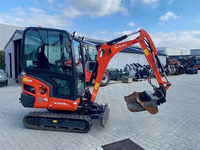 Kubota KX 019-4 - Μίνι εκσκαφέας: φωτογραφία 1 Kubota KX 019-4 - Μίνι εκσκαφέας: φωτογραφία 1