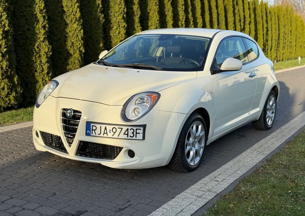 Alfa Romeo Mito - Αυτοκίνητο: φωτογραφία 3 Alfa Romeo Mito - Αυτοκίνητο: φωτογραφία 3