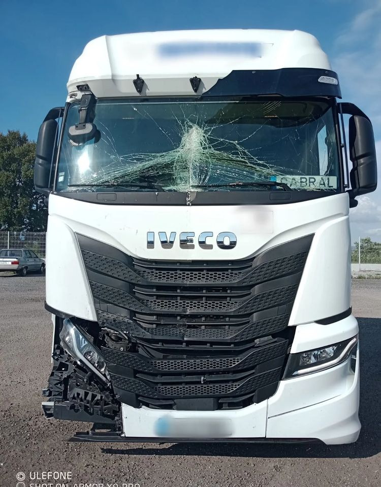 Iveco S-WAY 530 RETARDER USZKODZONY - Τράκτορας: φωτογραφία 1 Iveco S-WAY 530 RETARDER USZKODZONY - Τράκτορας: φωτογραφία 1