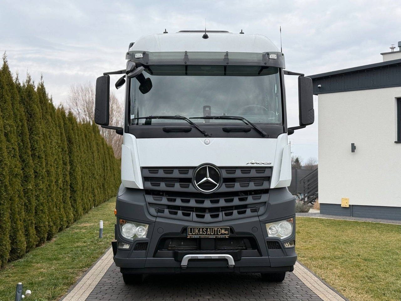 Mercedes-Benz AROCS 1843 HYDRAULIC - Τράκτορας: φωτογραφία 2 Mercedes-Benz AROCS 1843 HYDRAULIC - Τράκτορας: φωτογραφία 2