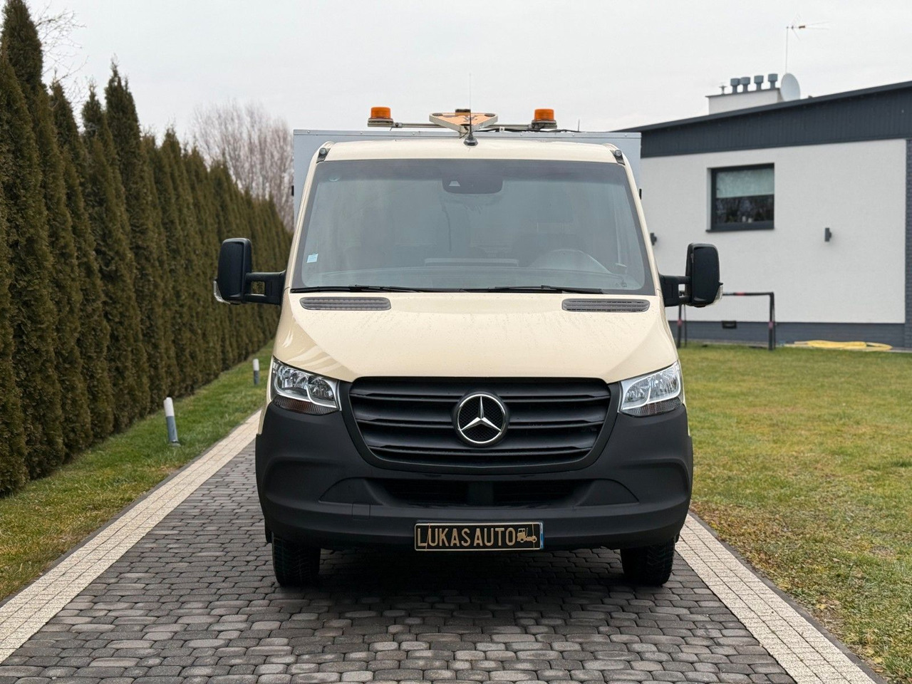 Mercedes-Benz SPRINTER TIPPER - Όχημα με ανατρεπομενη καροτσα: φωτογραφία 2 Mercedes-Benz SPRINTER TIPPER - Όχημα με ανατρεπομενη καροτσα: φωτογραφία 2