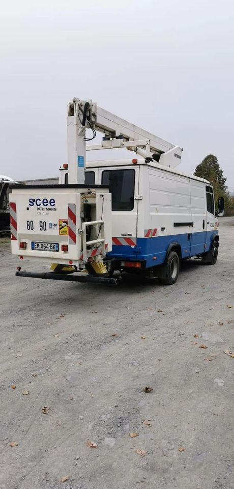 Mercedes-Benz VARIO 815D 17 M - Φορτηγό με εναέρια πλατφόρμα: φωτογραφία 4 Mercedes-Benz VARIO 815D 17 M - Φορτηγό με εναέρια πλατφόρμα: φωτογραφία 4