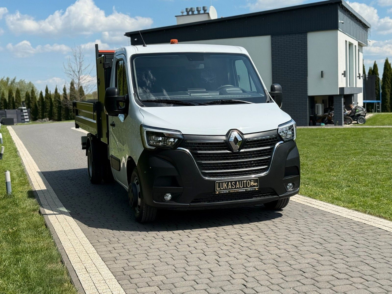 Renault MASTER TIPPER 3 SEATS LOW KMS - Όχημα με ανατρεπομενη καροτσα: φωτογραφία 3 Renault MASTER TIPPER 3 SEATS LOW KMS - Όχημα με ανατρεπομενη καροτσα: φωτογραφία 3