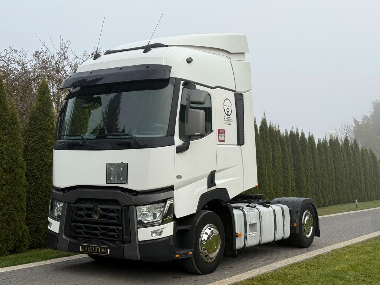Renault T 460 FRIGDE - Τράκτορας: φωτογραφία 1 Renault T 460 FRIGDE - Τράκτορας: φωτογραφία 1
