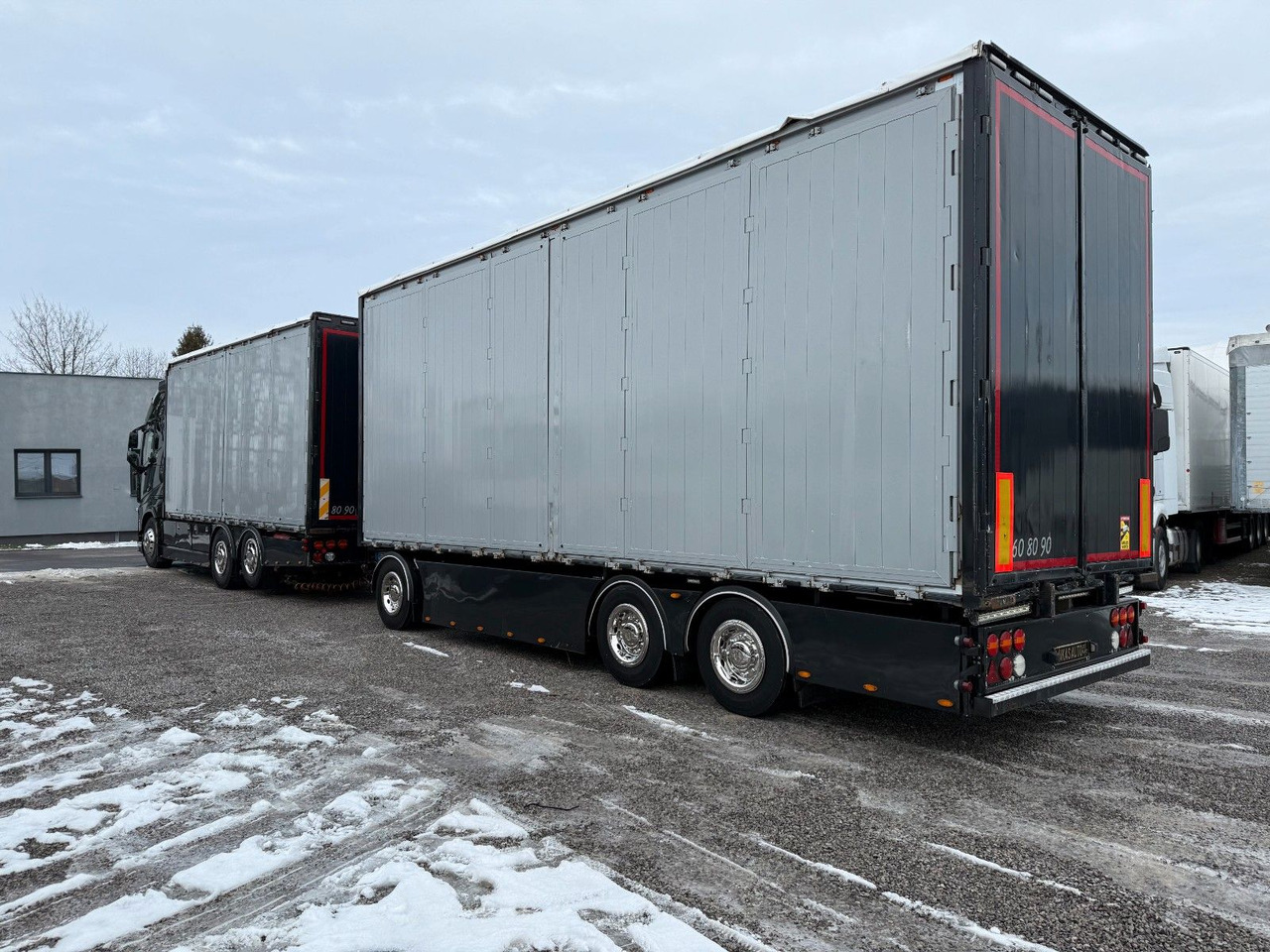 Volvo FH16 660 HP XL TANDEM 6x2 LIMITED EDITION - Φορτηγό μουσαμάς: φωτογραφία 5 Volvo FH16 660 HP XL TANDEM 6x2 LIMITED EDITION - Φορτηγό μουσαμάς: φωτογραφία 5