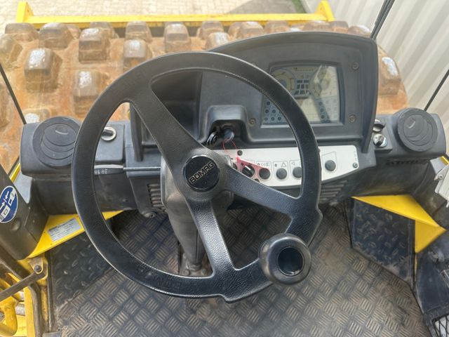 Οδοστρωτήρες BOMAG BW213PDH-4 / 2012 BJ / Deutsche Maschine: φωτογραφία 12