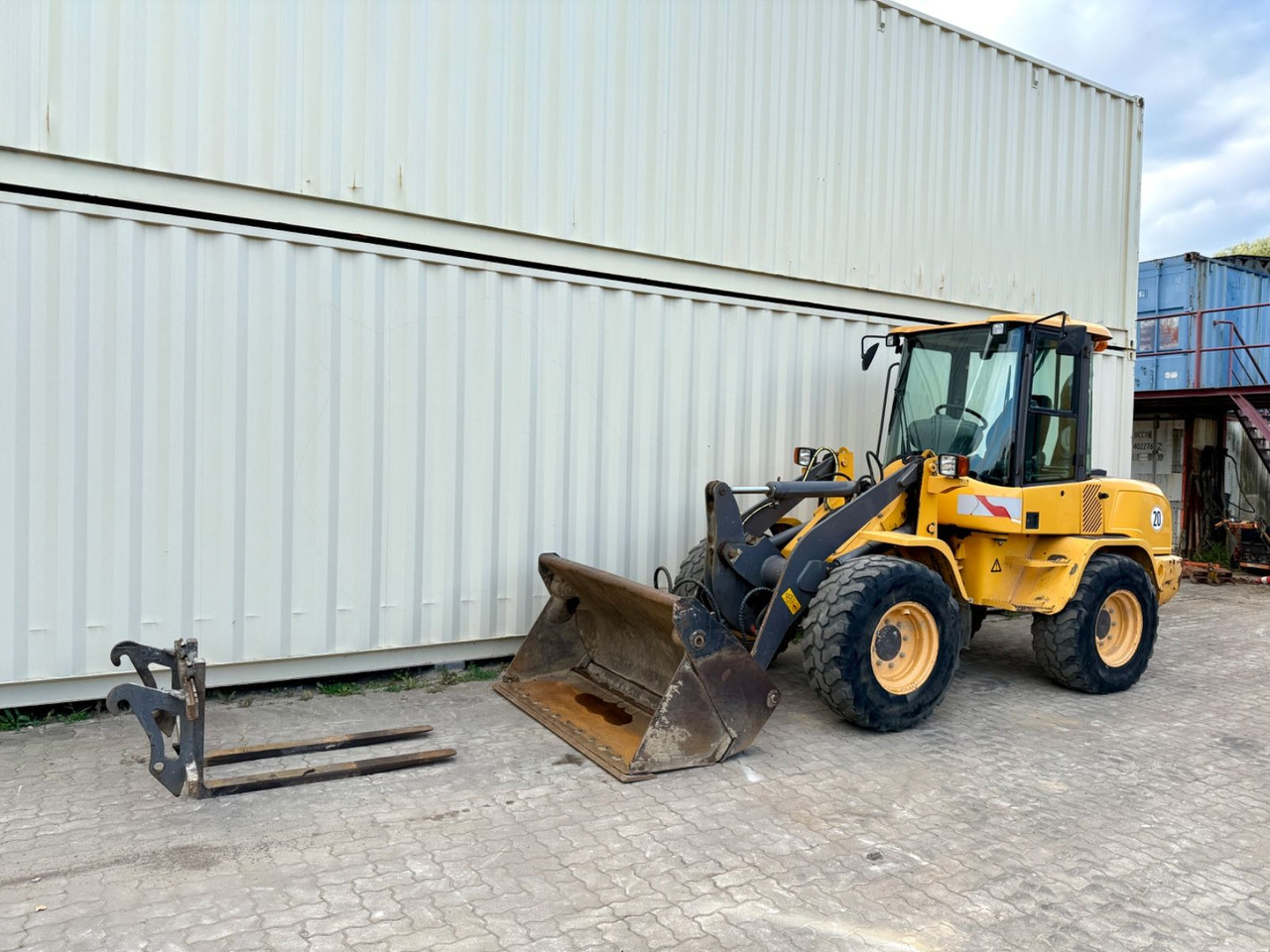 Volvo L30G / 2014 BJ / Klappschaufel + Gabel - Ελαστιχοφόρος φορτωτής: φωτογραφία 5 Volvo L30G / 2014 BJ / Klappschaufel + Gabel - Ελαστιχοφόρος φορτωτής: φωτογραφία 5