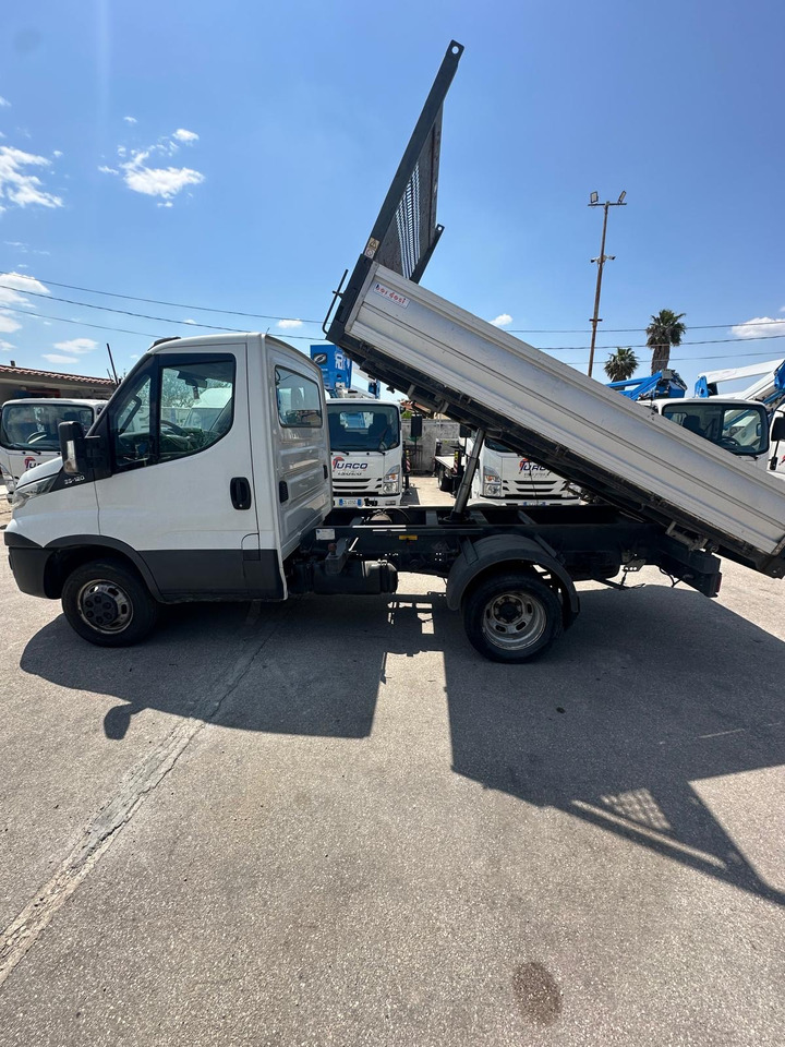 IVECO DAILY 35C12 - Φορτηγό ανατρεπόμενο: φωτογραφία 3 IVECO DAILY 35C12 - Φορτηγό ανατρεπόμενο: φωτογραφία 3