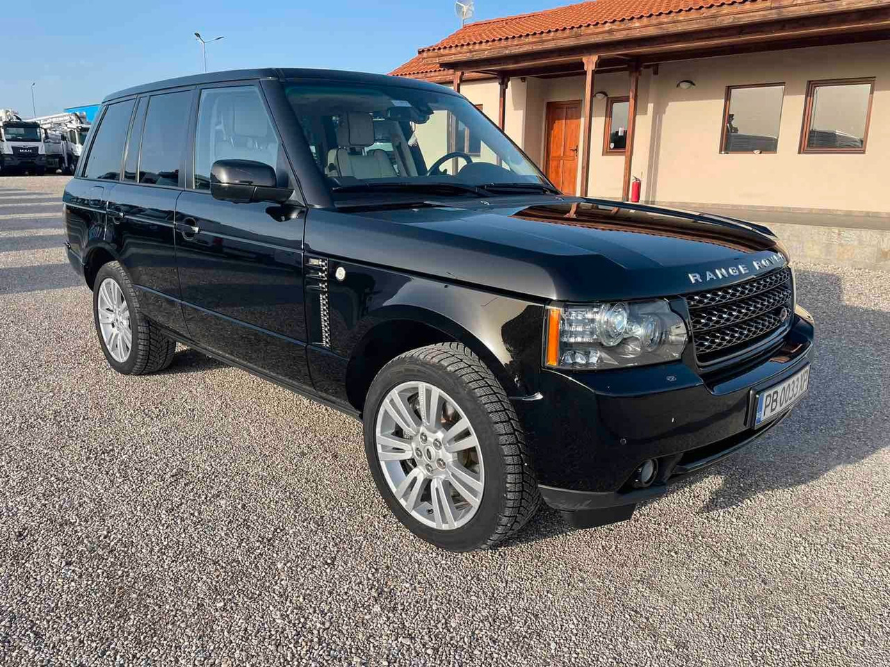 Land Rover Range Rover Vogue 4.4 TDV8 - SUV: φωτογραφία 1 Land Rover Range Rover Vogue 4.4 TDV8 - SUV: φωτογραφία 1