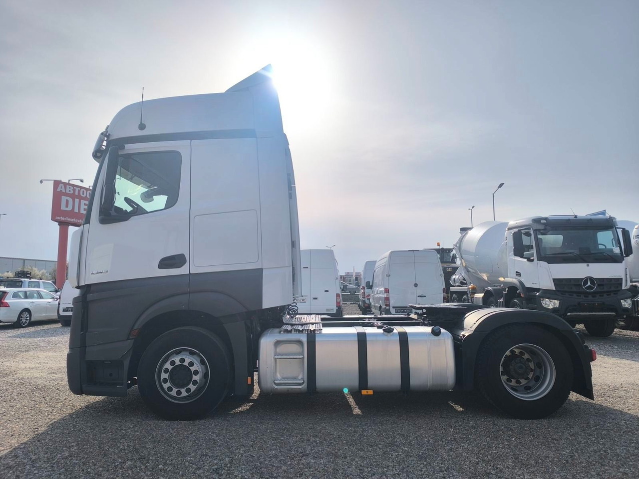 Mercedes-Benz Actros 1845 - Τράκτορας: φωτογραφία 4 Mercedes-Benz Actros 1845 - Τράκτορας: φωτογραφία 4