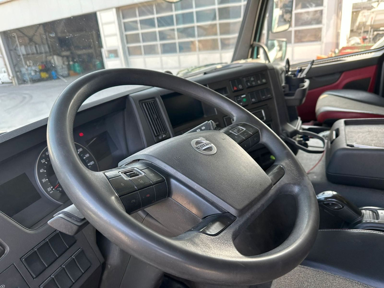 Volvo FMX 500 SCHWING S36SX - Αντλία σκυροδέματος: φωτογραφία 5 Volvo FMX 500 SCHWING S36SX - Αντλία σκυροδέματος: φωτογραφία 5