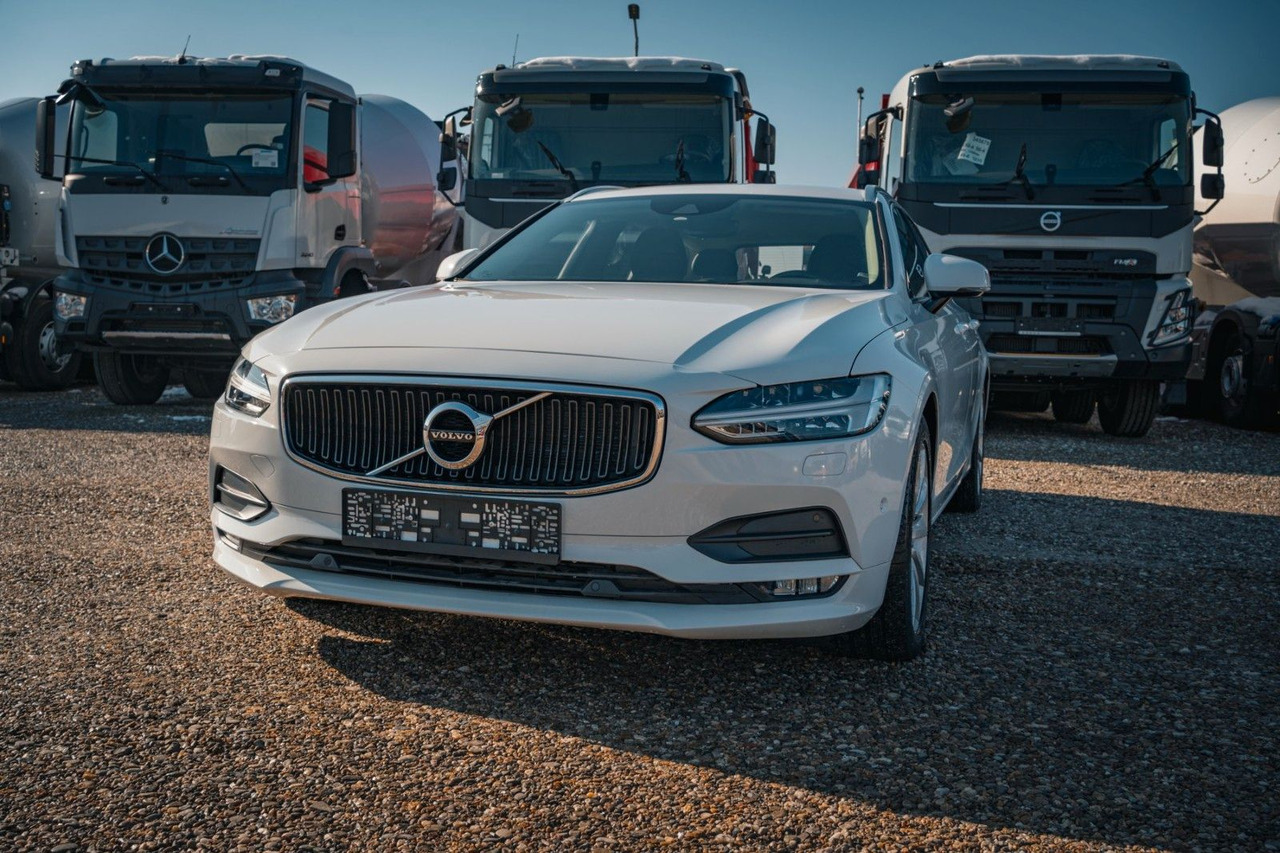 Volvo V90 D4 Momentum 2.0D - Αυτοκίνητο: φωτογραφία 2 Volvo V90 D4 Momentum 2.0D - Αυτοκίνητο: φωτογραφία 2