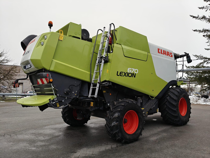 Claas Lexion 670 - Θεριζοαλωνιστική μηχανή: φωτογραφία 4 Claas Lexion 670 - Θεριζοαλωνιστική μηχανή: φωτογραφία 4