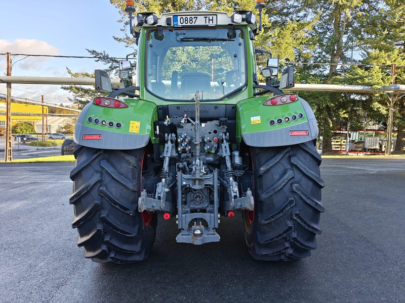 Fendt 724 Vario Profi plus - Τρακτέρ: φωτογραφία 4 Fendt 724 Vario Profi plus - Τρακτέρ: φωτογραφία 4