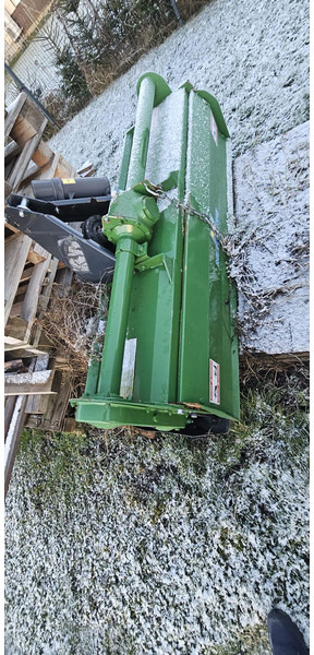 John Deere 4052R - Τρακτέρ: φωτογραφία 2 John Deere 4052R - Τρακτέρ: φωτογραφία 2