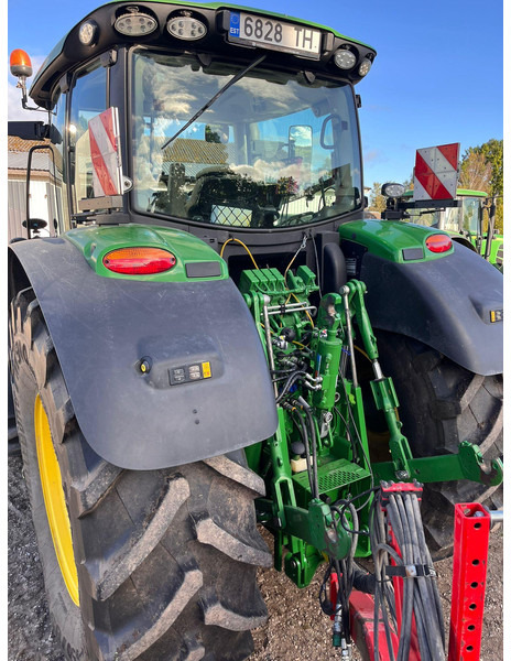 John Deere 6215R Autopowr - Τρακτέρ: φωτογραφία 4 John Deere 6215R Autopowr - Τρακτέρ: φωτογραφία 4