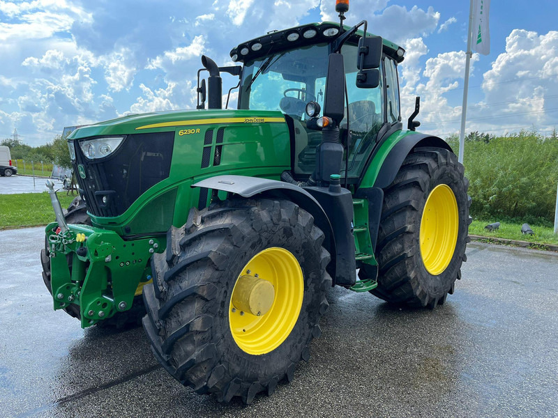 John Deere 6230R - Τρακτέρ: φωτογραφία 1 John Deere 6230R - Τρακτέρ: φωτογραφία 1