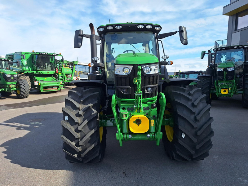 John Deere 6R 155 - Τρακτέρ: φωτογραφία 2 John Deere 6R 155 - Τρακτέρ: φωτογραφία 2