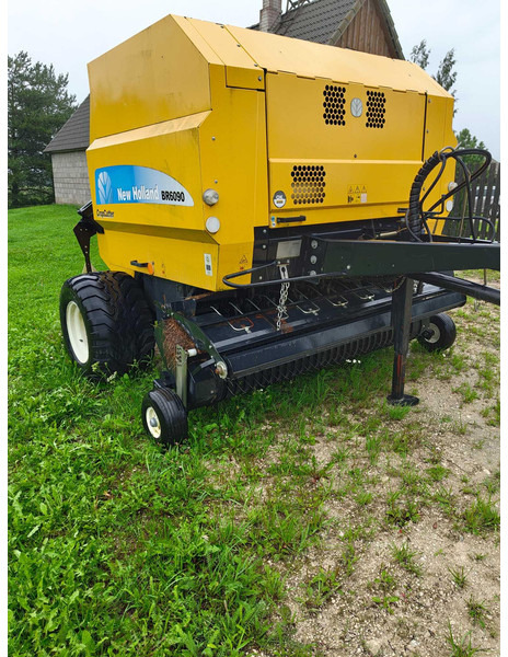 New Holland BR 6090 - Χορτοδετική μηχανή στρόγγυλης μπάλας: φωτογραφία 3 New Holland BR 6090 - Χορτοδετική μηχανή στρόγγυλης μπάλας: φωτογραφία 3