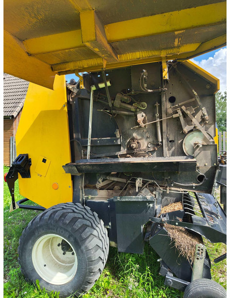 New Holland BR 6090 - Χορτοδετική μηχανή στρόγγυλης μπάλας: φωτογραφία 5 New Holland BR 6090 - Χορτοδετική μηχανή στρόγγυλης μπάλας: φωτογραφία 5