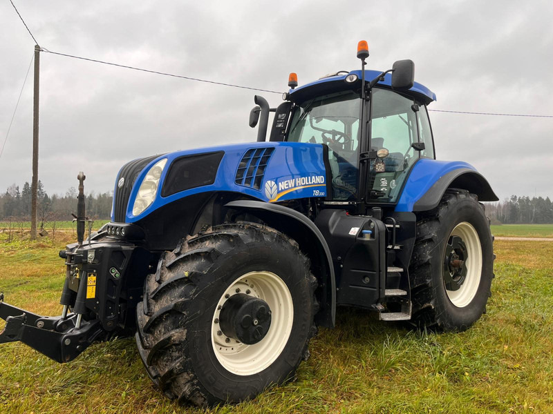 New Holland T8.330 - Τρακτέρ: φωτογραφία 2 New Holland T8.330 - Τρακτέρ: φωτογραφία 2