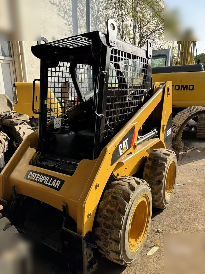 CATERPILLAR 226B - Φορτωτής πλάγιας ολίσθησης: φωτογραφία 3 CATERPILLAR 226B - Φορτωτής πλάγιας ολίσθησης: φωτογραφία 3