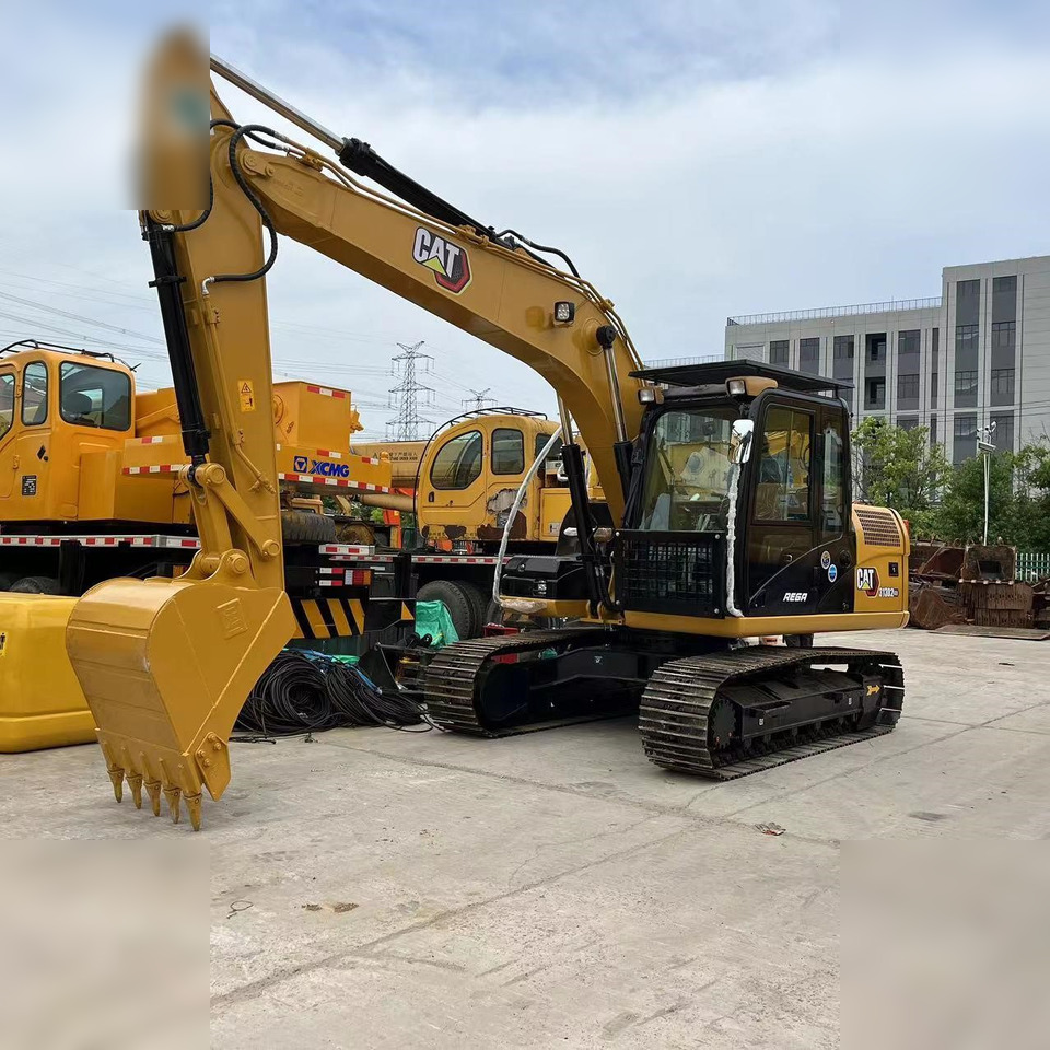 CATERPILLAR 313D2 GC - Ερπυστριοφόρος εκσκαφέας: φωτογραφία 1 CATERPILLAR 313D2 GC - Ερπυστριοφόρος εκσκαφέας: φωτογραφία 1