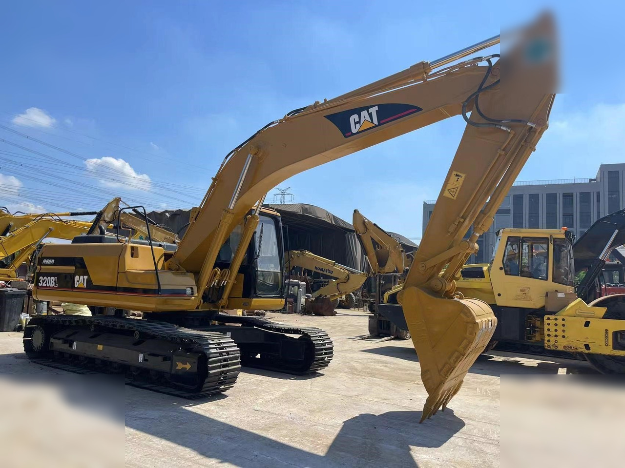 CATERPILLAR 320BL - Ερπυστριοφόρος εκσκαφέας: φωτογραφία 3 CATERPILLAR 320BL - Ερπυστριοφόρος εκσκαφέας: φωτογραφία 3