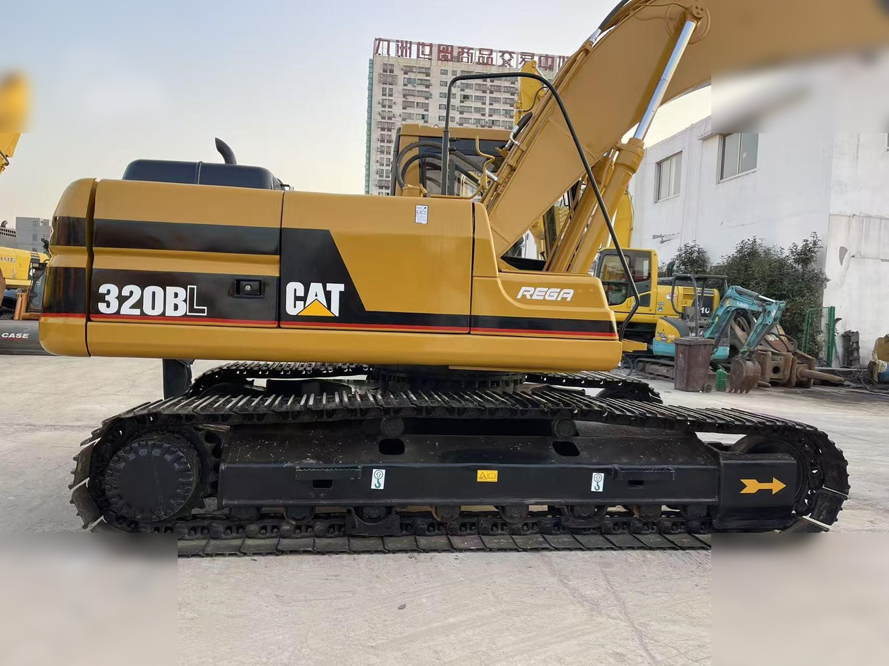 CATERPILLAR 320BL - Ερπυστριοφόρος εκσκαφέας: φωτογραφία 5 CATERPILLAR 320BL - Ερπυστριοφόρος εκσκαφέας: φωτογραφία 5